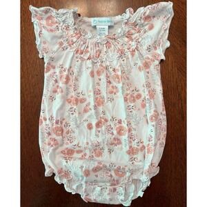 3-6m Feather Baby Maria Ruched Bubble Pink On White Angel Sleeves Snaps Btw Legs